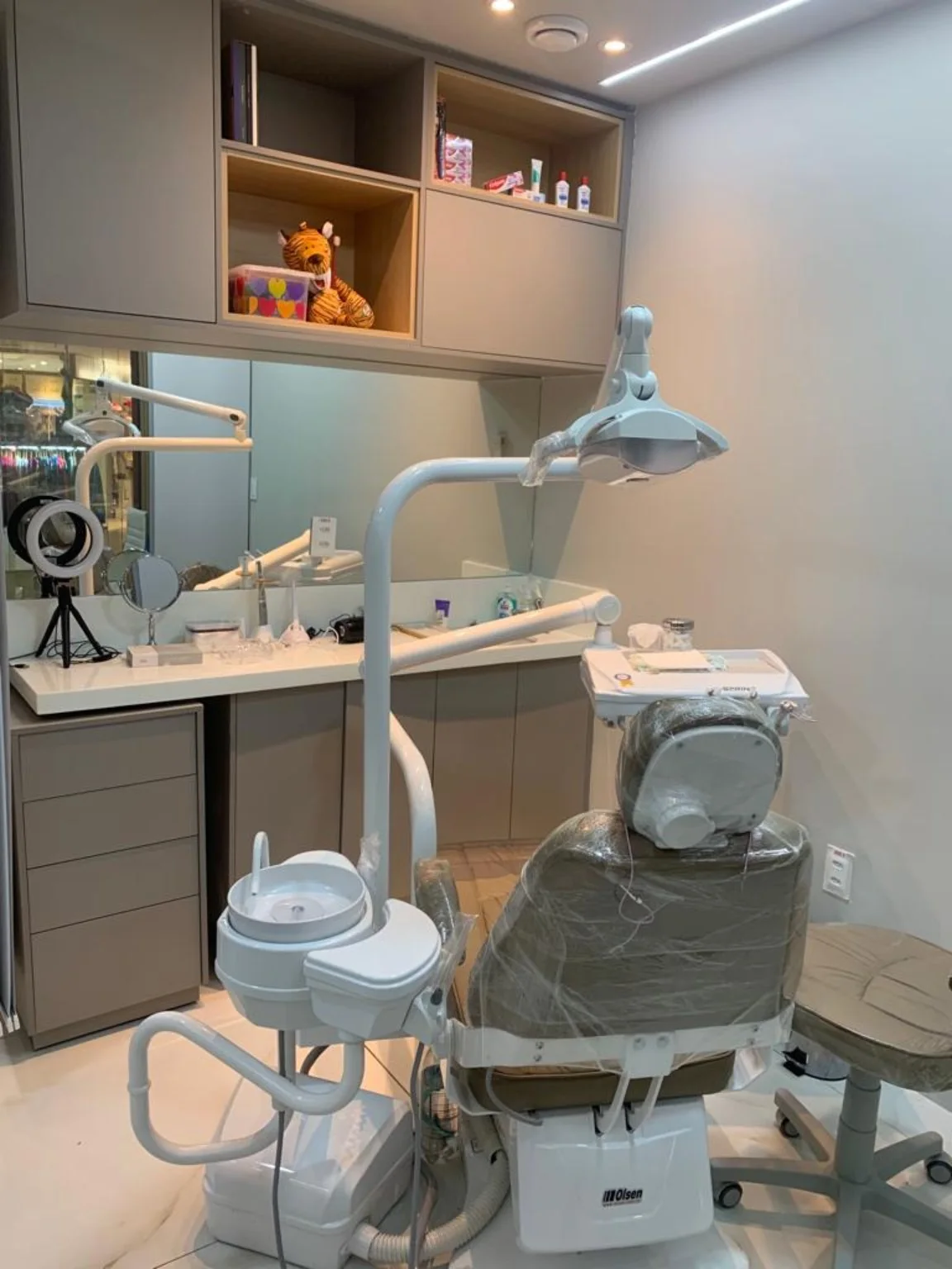Detalhe do consultório odontológico da Clarant e de sua estrutura de atendimento